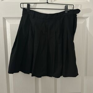 Hot Topic Pleated Skirt Black Size M